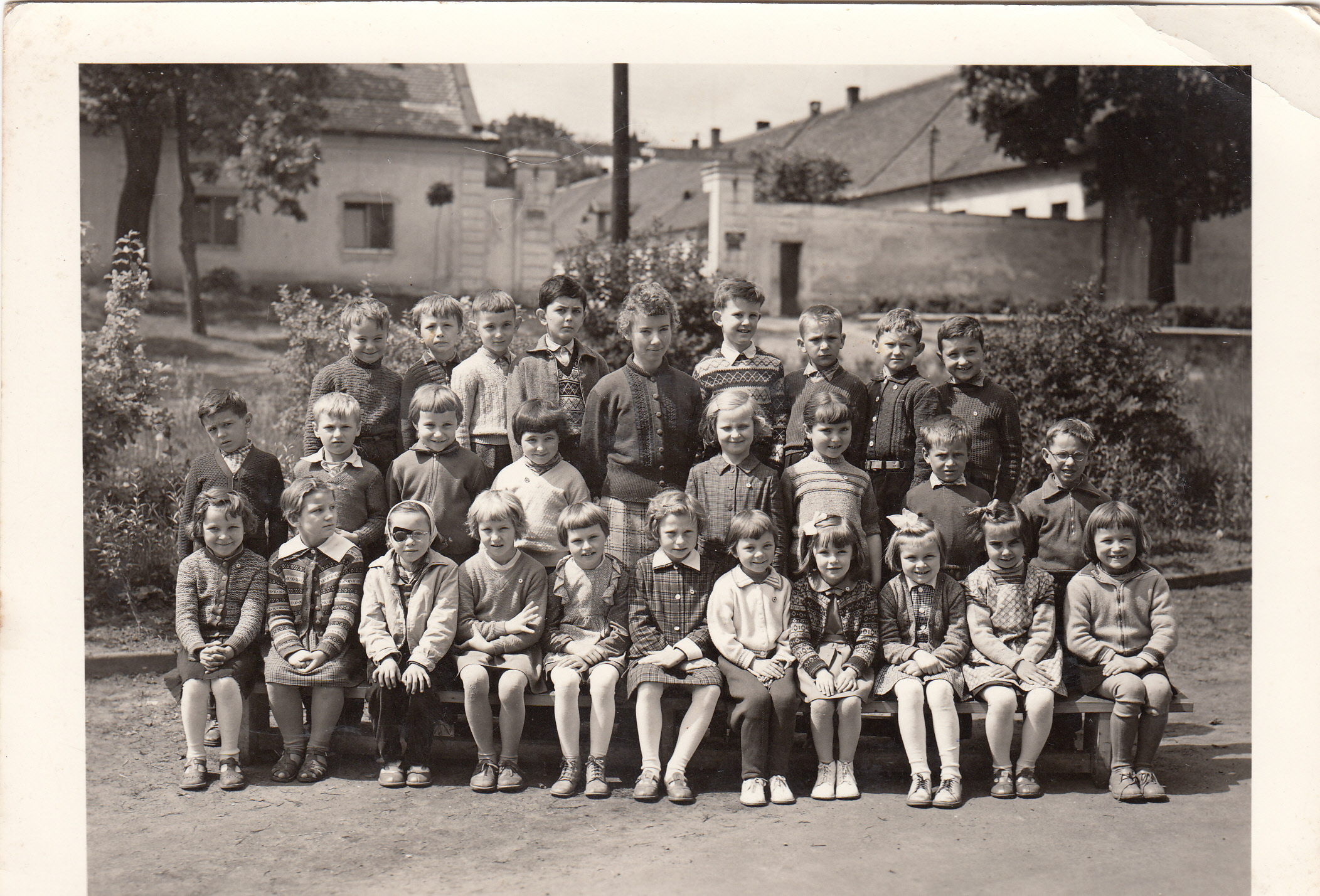 skola_1b_1962